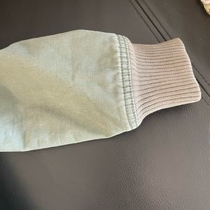 Olive green jacket. Aritzia TNA. XS size. Ladies. Great condition.